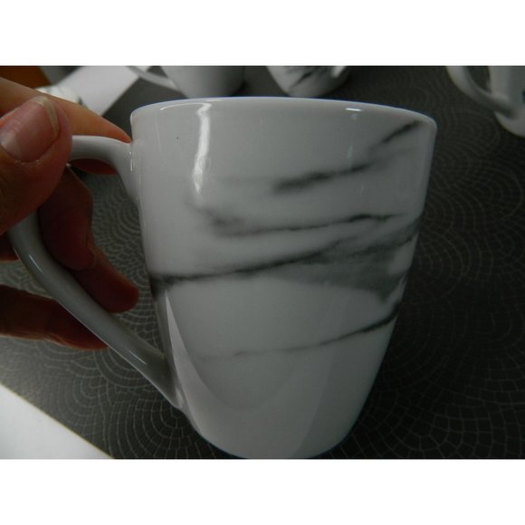 Marble Design Mugs Set of 4 H2K Home to Kitchen Porcelain Marble Effect Cups - Picture 8 of 12
